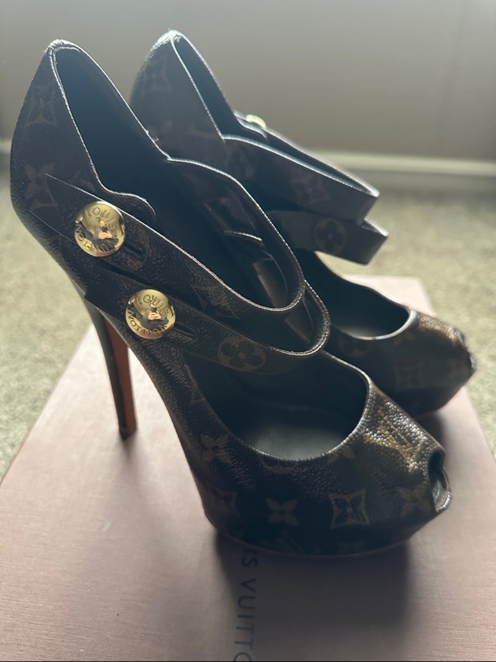 RARE! Authentic Louis Vuitton Ritual Fetish Monogram Canvas Peep Toe Pumps 40 - Picture 8 of 16
